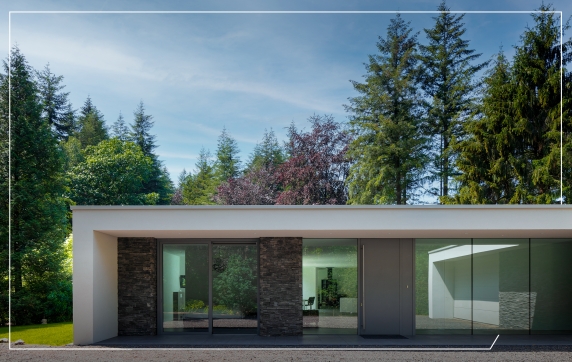 Why are Indian Architects Specifying Aluminium Systems for Low-Carbon Interiors in 2025?
